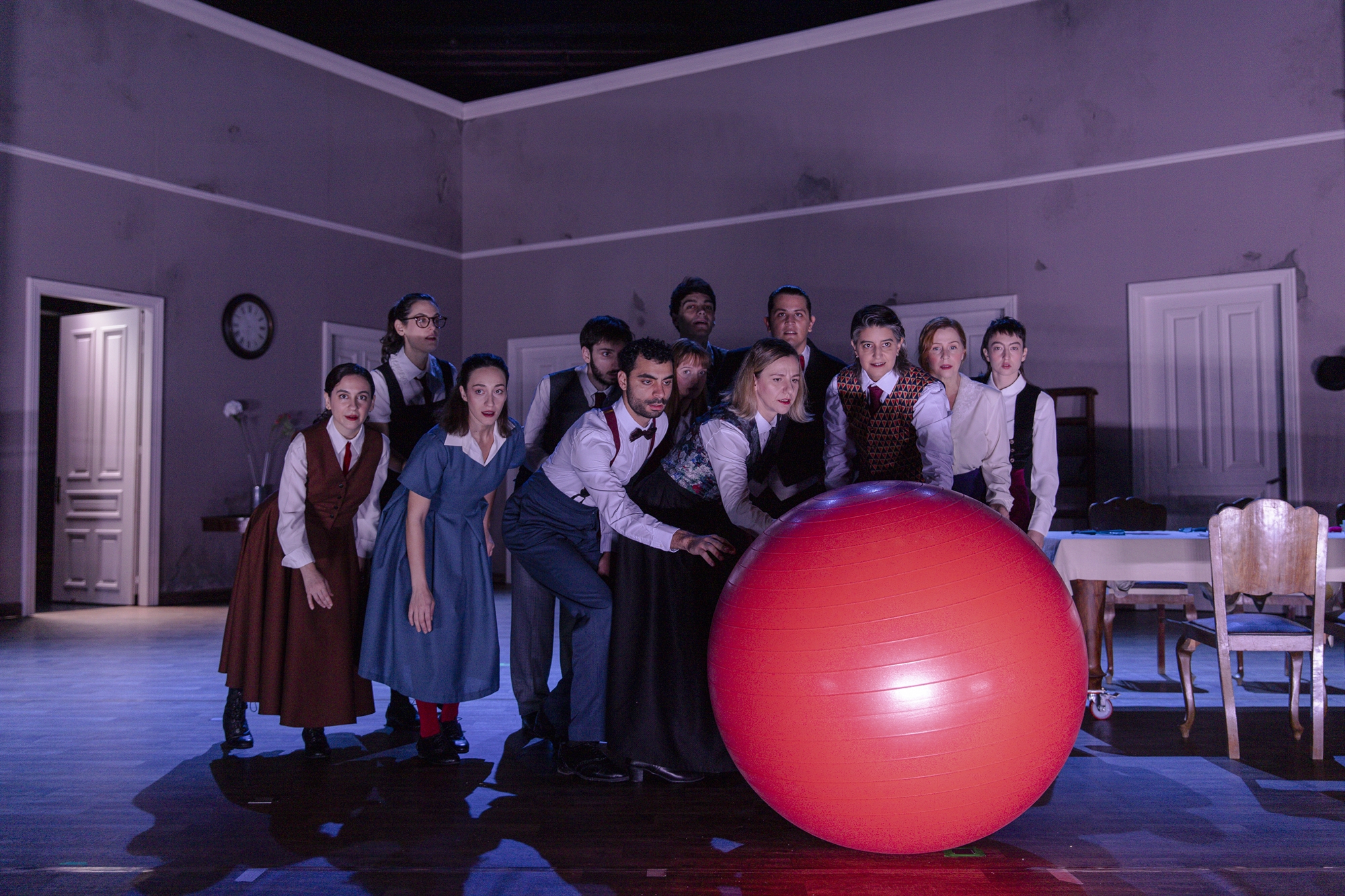 Παιδική Σκηνή: Η Αλίκη στη «χώρα» του Εθνικού Θεάτρου-1