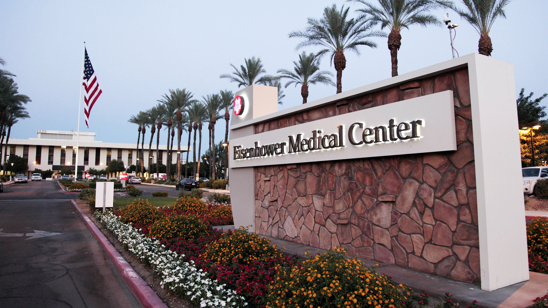 Ευθύμης Κονταξής στην «Κ»: Προσφέρω ως γιατρός και ως διάκονος-1