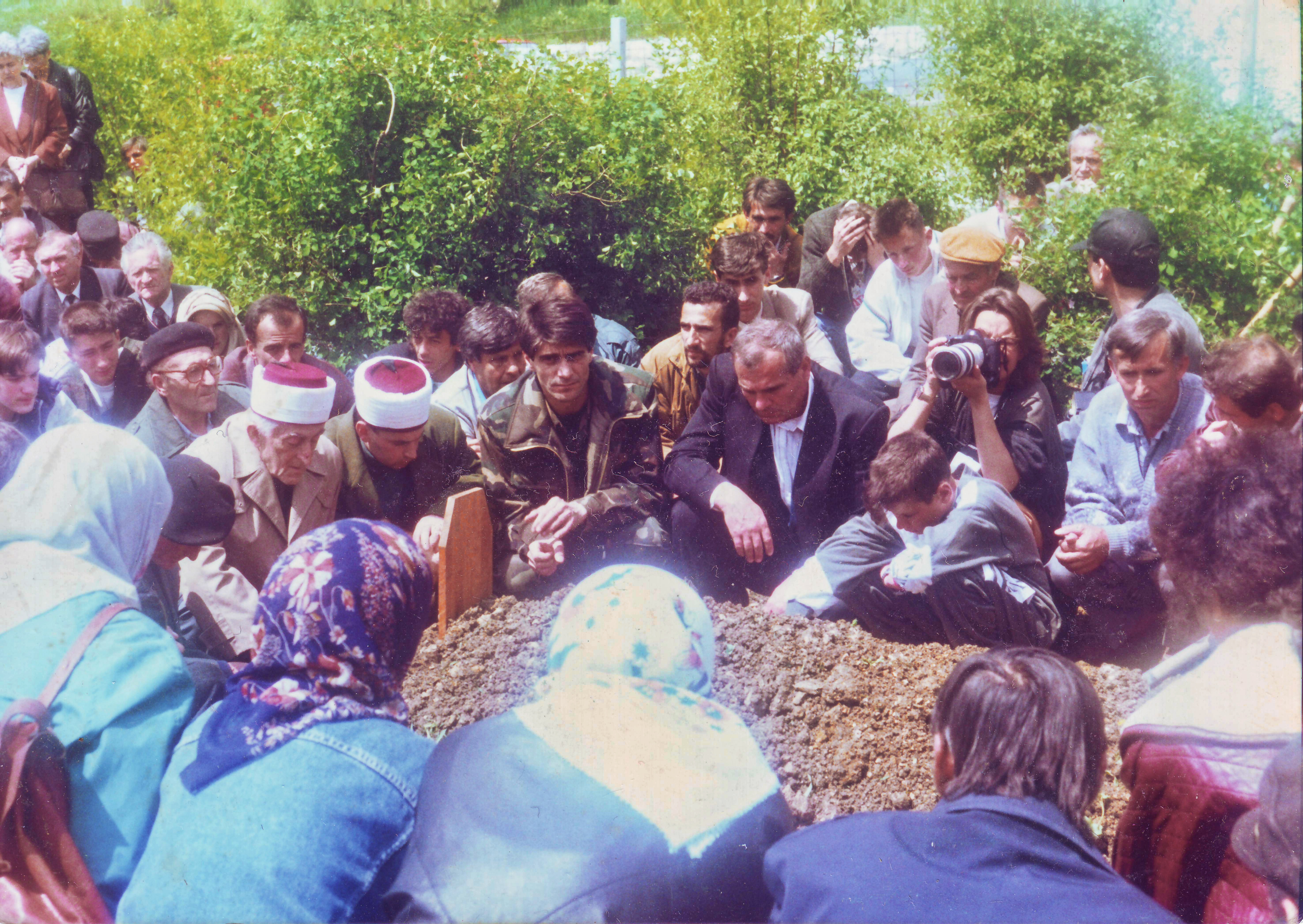 «Δεν ξέρω αν σκότωσε τον αδερφό μου Σέρβος στρατιώτης ή Ιταλός τουρίστας»-4