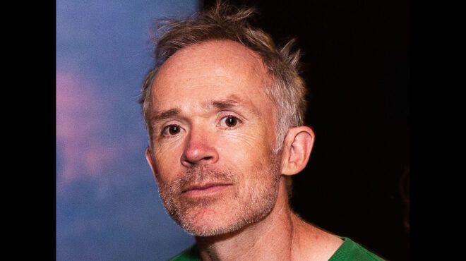 μπεν-ρίβερς-στην-κ-το-φιλμ-έχει-θερμό-563940040