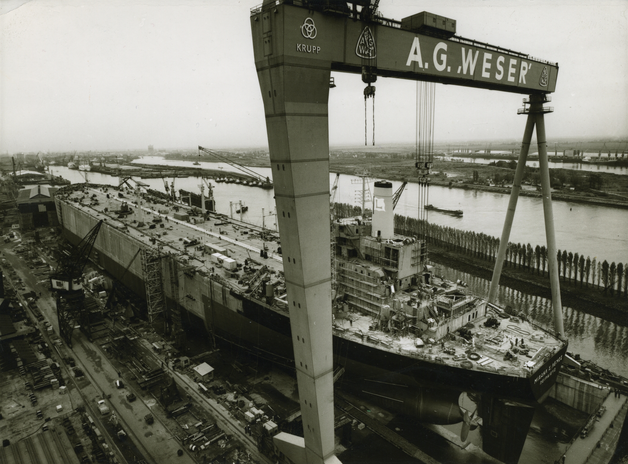 Η Γερμανία σάλπαρε με ελληνικά πλοία-4