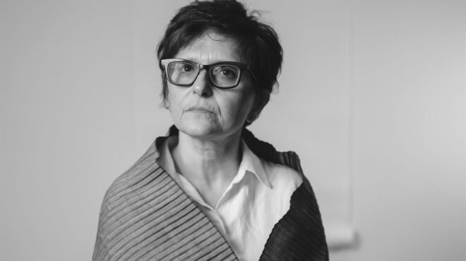 σεπιντέ-φαρσί-στην-κτο-χαμόγελο-ως-α-563911228