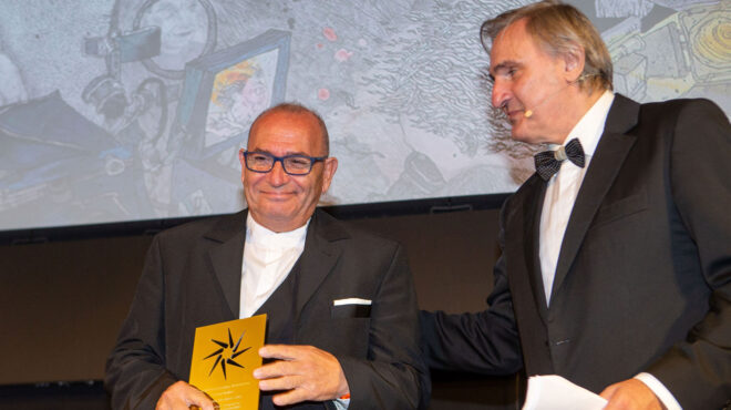 ο-ακάματος-λουστράκος-της-μεγάλης-ο-563901739