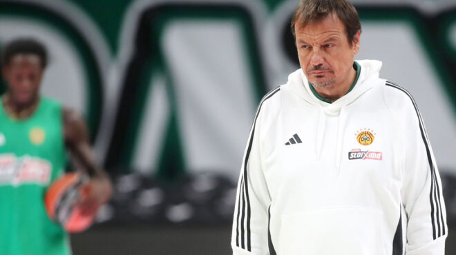 αταμάν-δεν-ψάχνουμε-για-σέντερ-ισορρο-563930836