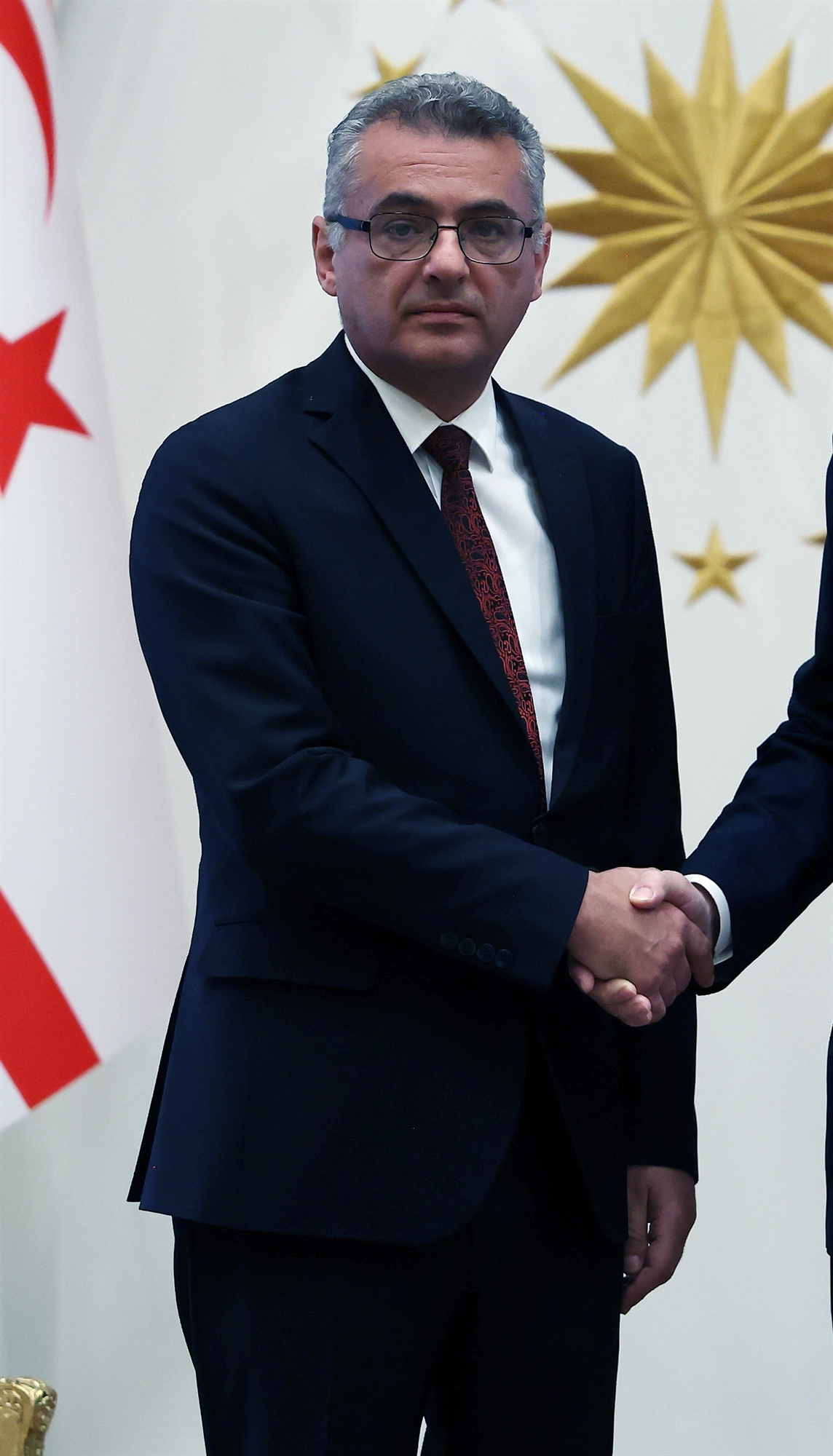 Εντός και Εκτός: Επιμένει στη λύση δύο κρατών ο Ερντογάν-1