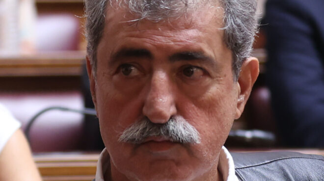 παύλος-πολάκης-κλειδαρότρυπες-563941357