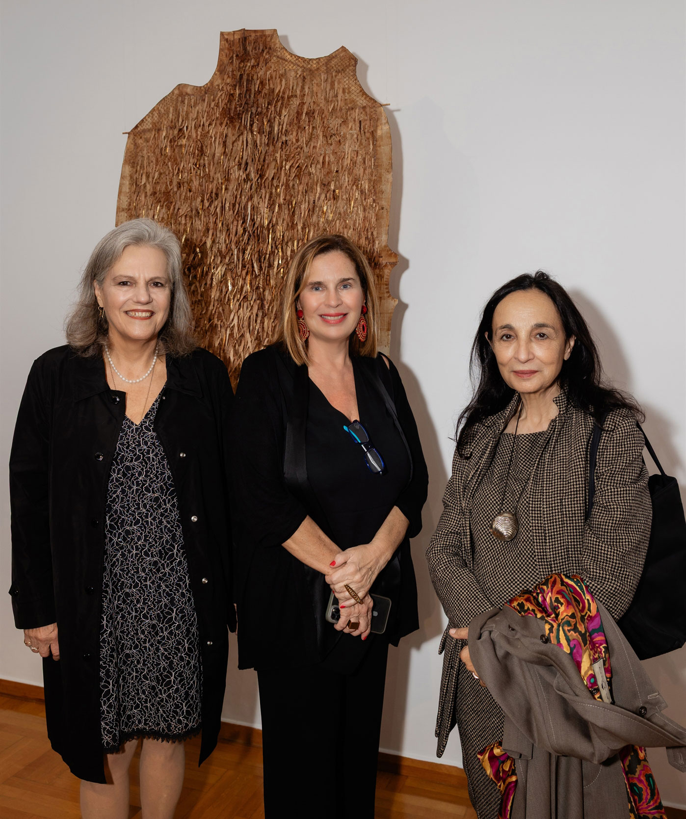 Νίκος Ποδιάς. Ο καλλιτέχνης που γητεύει το χαρτί στην γκαλερί Citronne-2