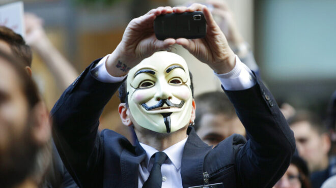 το-v-for-vendetta-επιστρέφει-στη-μικρή-οθόνη-563914426