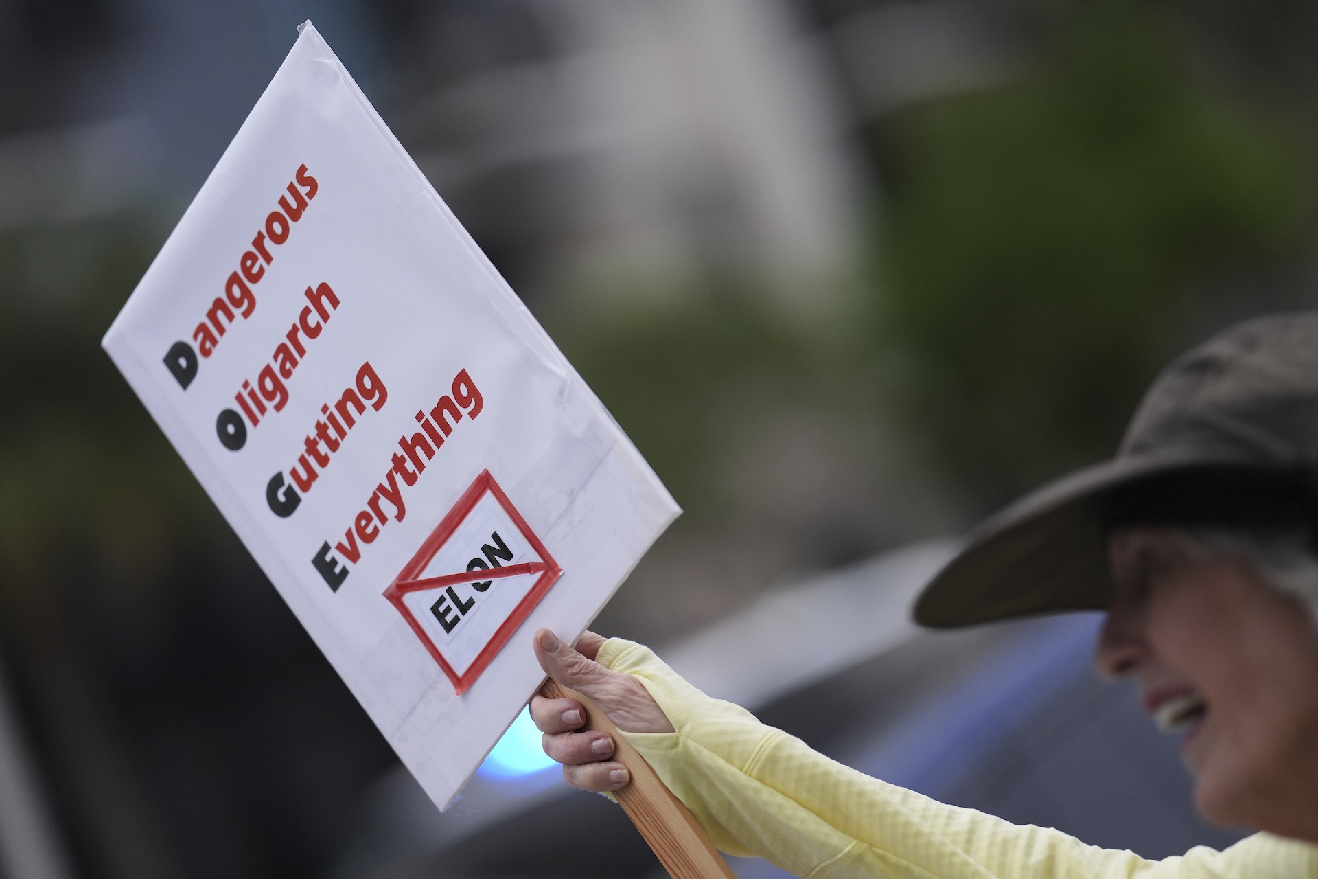 ΗΠΑ: Παρελθόν το DOGE για την κυβέρνηση Τραμπ – Επαψε να υφίσταται το «υπουργείο» του Μασκ-1