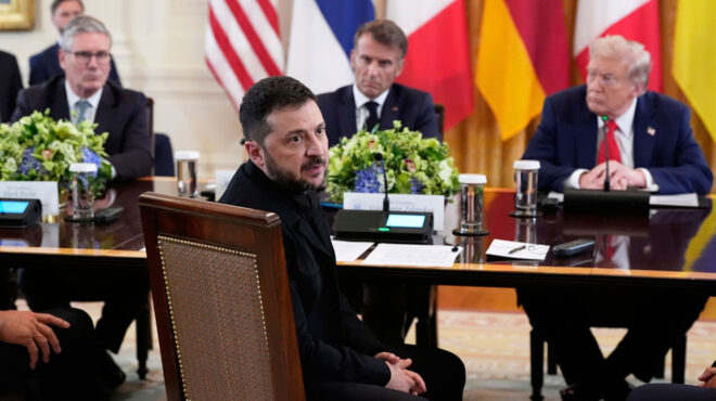 ουκρανικό-διπλωματικό-θρίλερ-πριν-απ-563934808