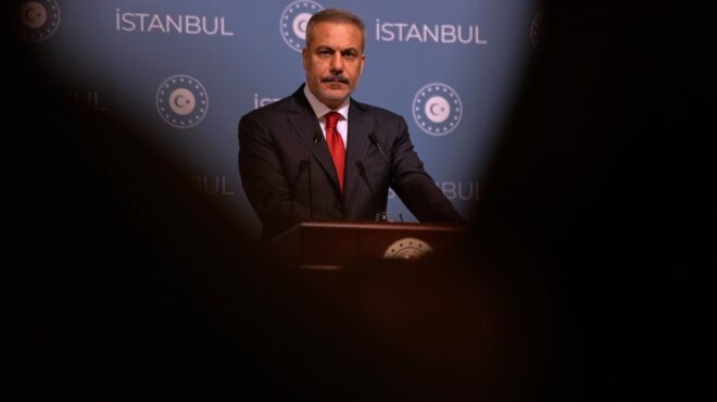 ο-τραμπ-πιέζει-την-τουρκία-για-τις-αγορ-563914648