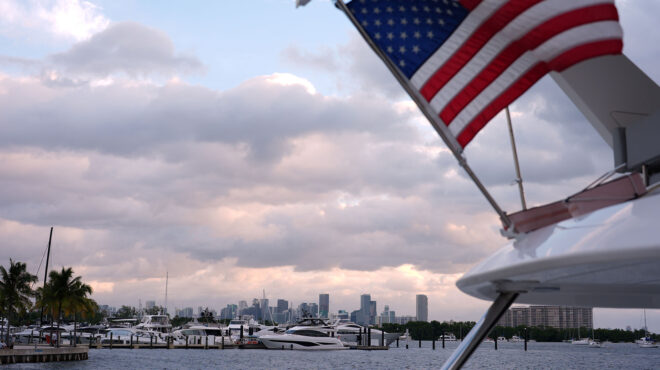 η-φλόριντα-θα-απαγορεύσει-σε-κινέζους-563903077