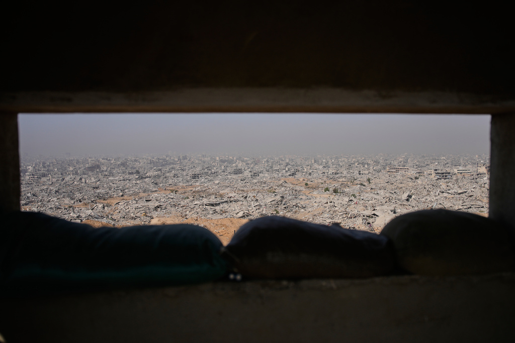 Το Associated Press μέσα στη Γάζα – Τοπίο συντριπτικής καταστροφής μετά από δύο χρόνια πολέμου-7