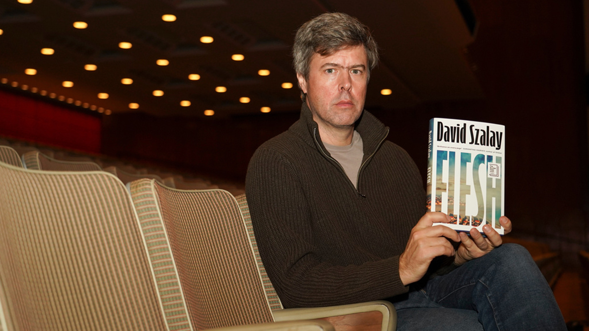 Ο Ντέιβιντ Σαλάι νικητής του βραβείου Booker για το μυθιστόρημα «Flesh»-1