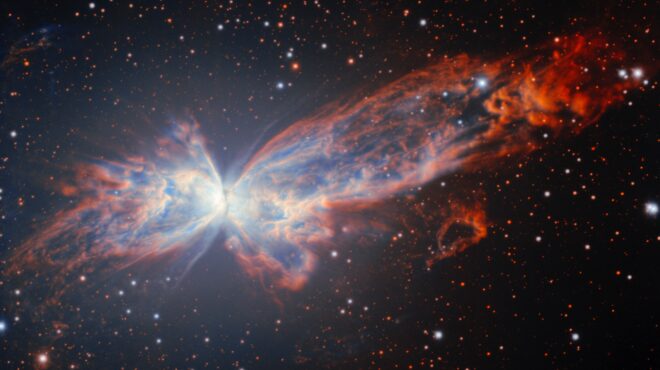 μια-εντυπωσιακή-κοσμική-πεταλούδα-563943793