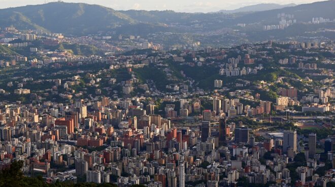 βενεζουέλα-επιχειρήσεις-και-στο-έδαφ-563945878