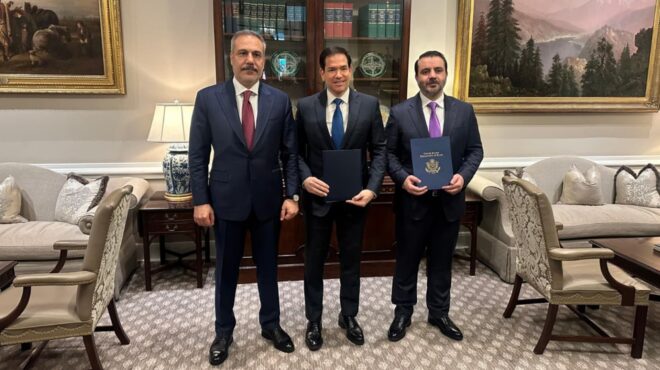 η-αγκυρα-σε-κλοιό-πιέσεων-για-το-ρωσικό-563914024