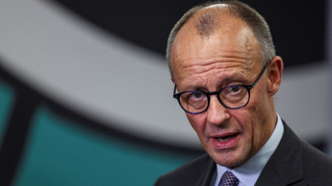 μερτς-πρόθυμος-ο-τραμπ-σε-από-κοινού-ει-563938729