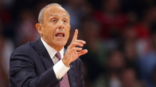 παραιτήθηκε-από-τον-πάγκο-της-αρμάνι-μ-563938852