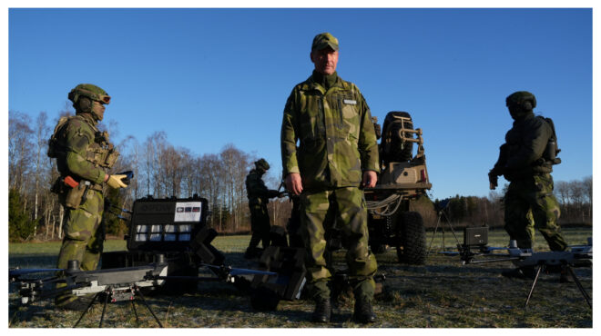 σουηδία-στρατιωτικά-γυμνάσια-με-τη-συ-563946871