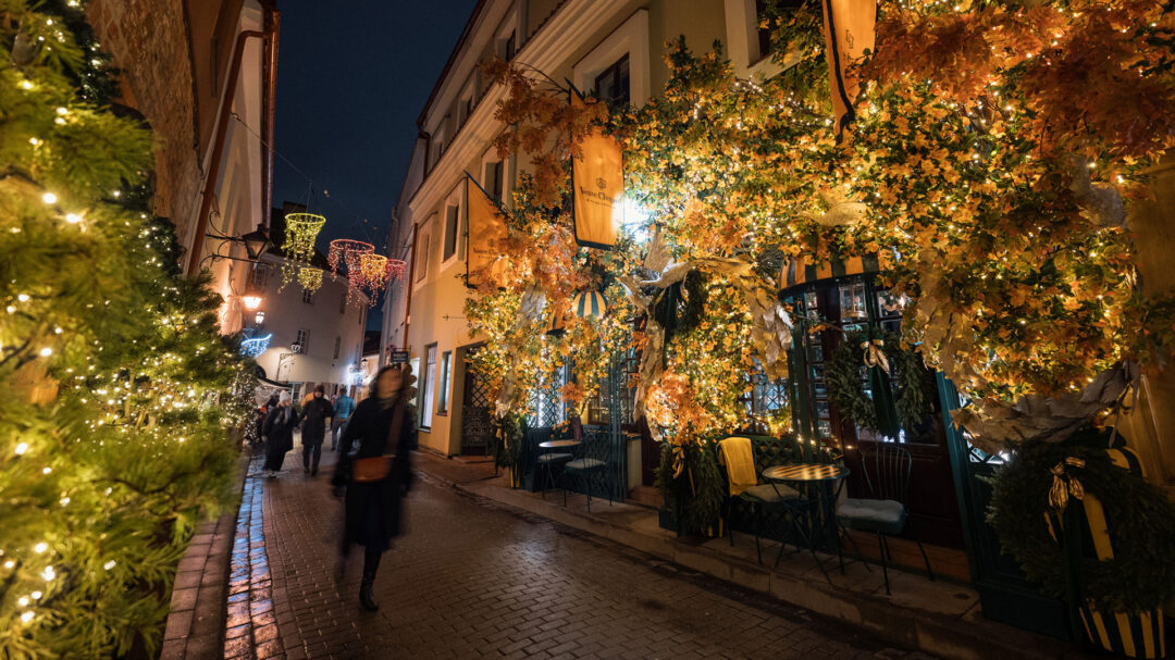 το-πιο-απροσδόκητο-χριστουγεννιάτικ-563942482