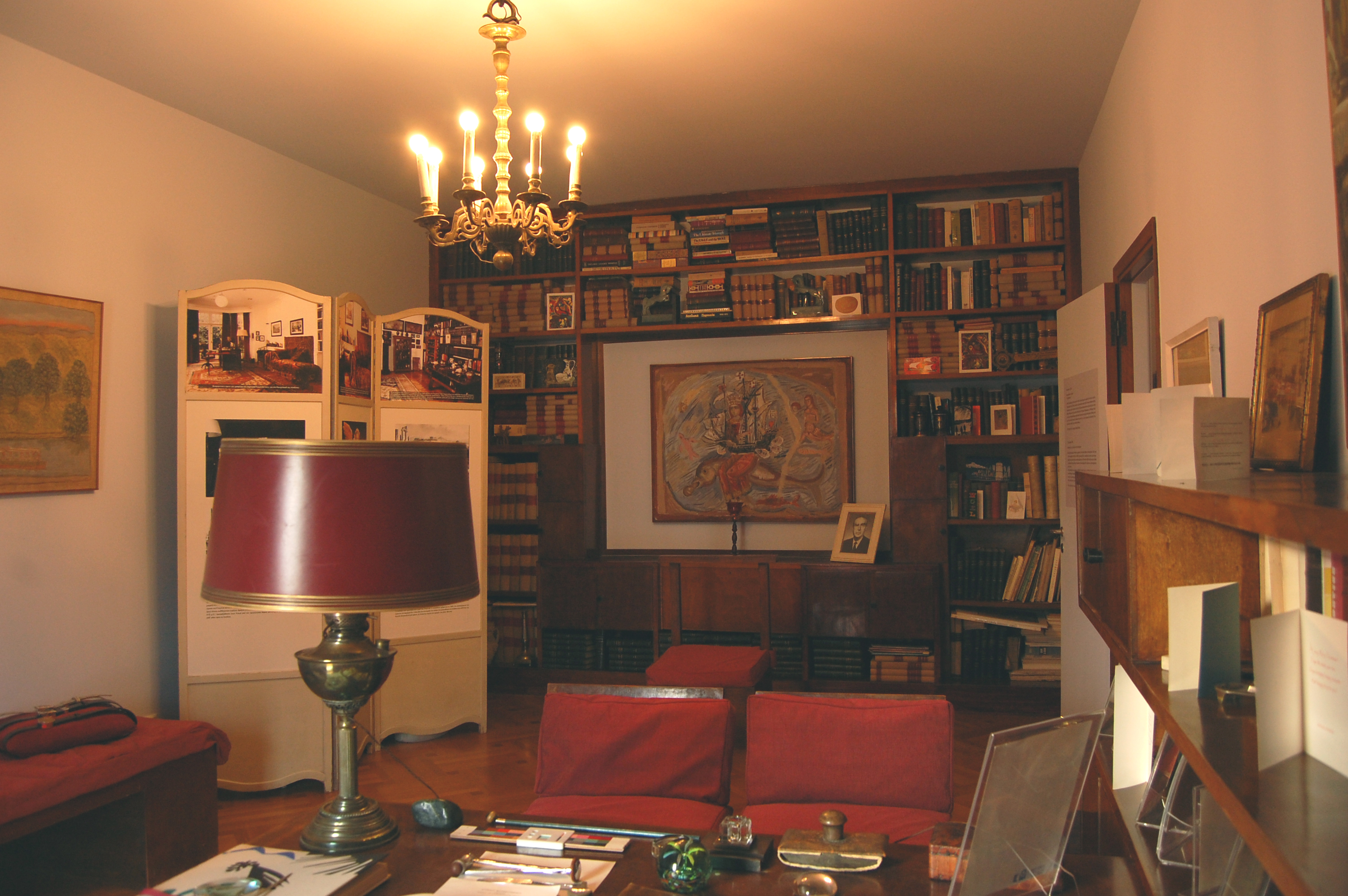 Το ελληνικό μουσείο που δέχεται παραγγελίες από τον οίκο Dior-11