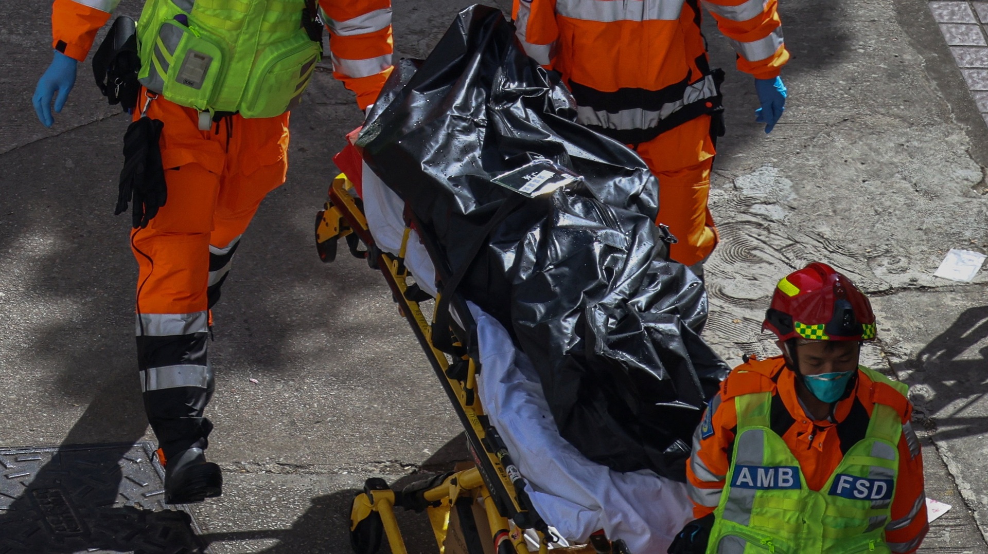 Χονγκ Κονγκ: Τουλάχιστον 128 οι νεκροί από την πυρκαγιά στο Τάι Πο-1