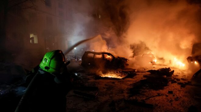 εξαρση-επιθέσεων-σε-ουκρανικούς-και-ρ-563928652