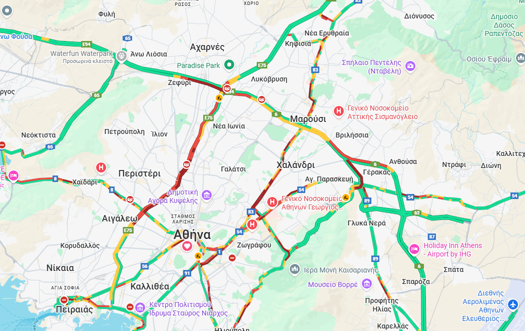 Αυξημένη η κίνηση στη Λ. Βασιλίσσης Σοφίας μετά από φωτιά σε τρόλεϊ-1