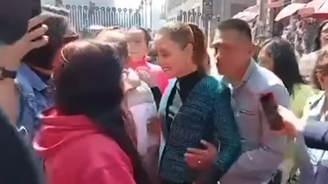 ανδρας-παρενόχλησε-την-πρόεδρο-του-με-563904916