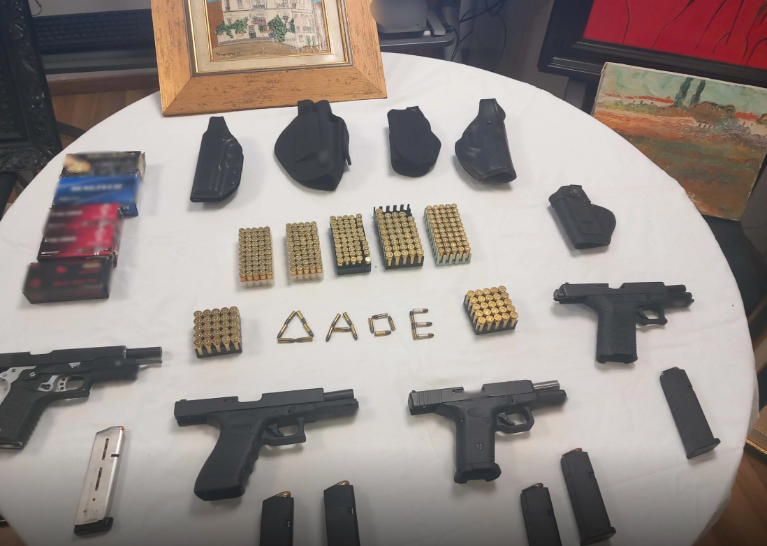 Θα ξεχρέωναν με πλαστά έργα-5