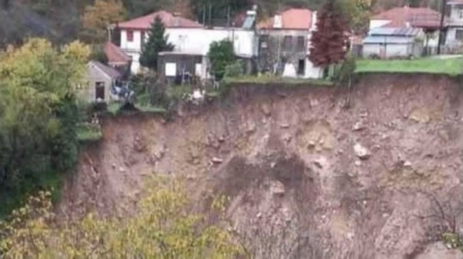 κακοκαιρία-adel-μεγάλη-κατολίσθηση-στ-563944162