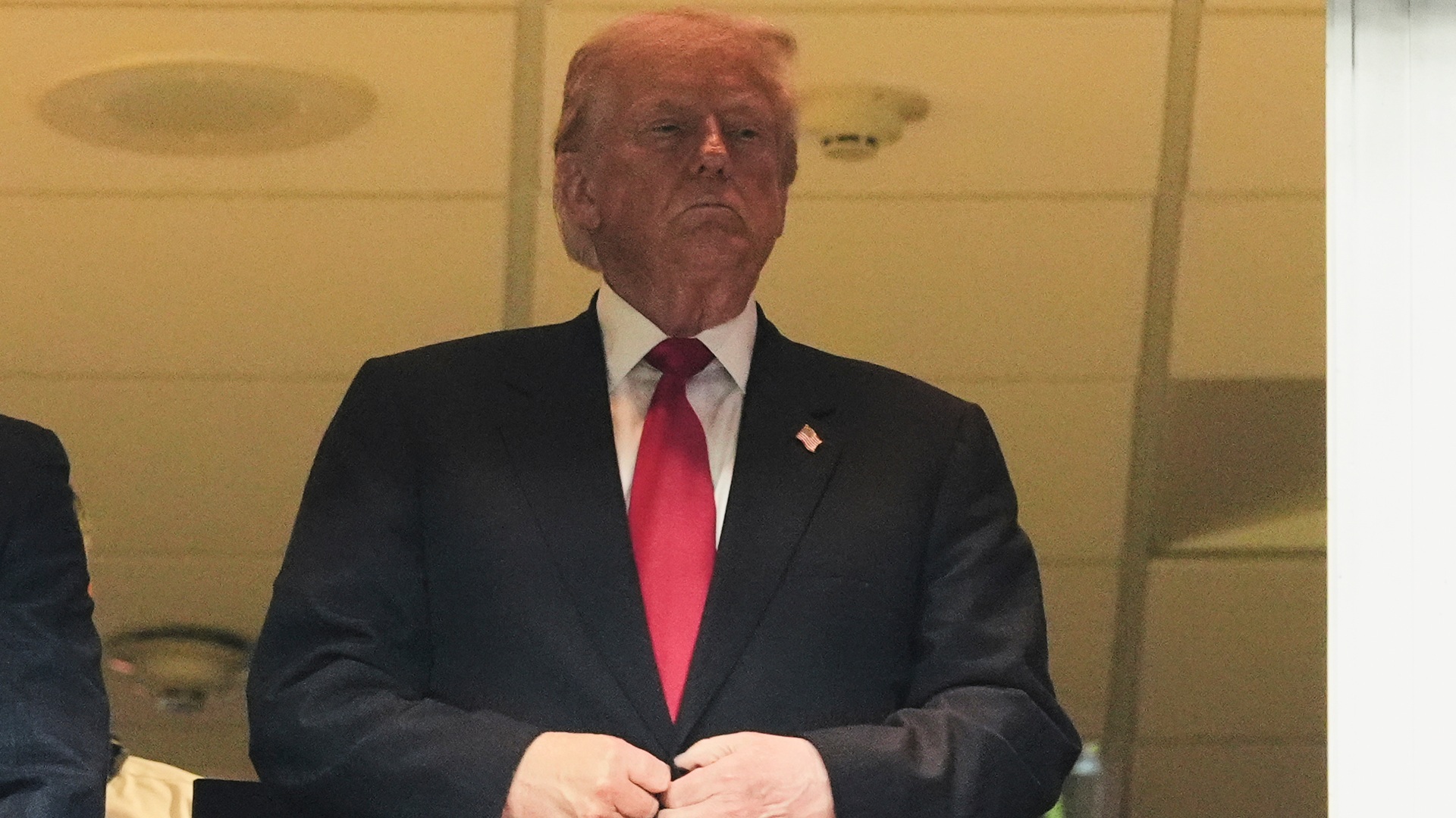 ΗΠΑ: Αποδοκιμάστηκε ο Τραμπ όταν πήγε σε ματς του NFL [εικόνες]-2