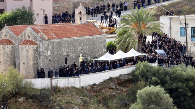 στα-βορίζια-έχασα-μάνα-και-αδελφό-δεν-563900887