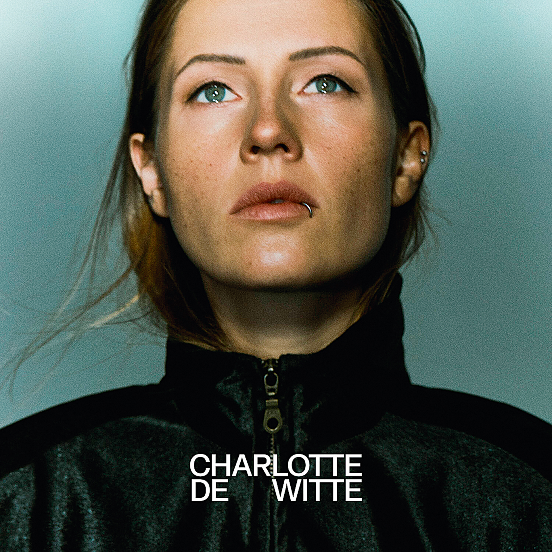 Η Αλεξάνδρα Μάγκου είναι μια νέα φωνή που αξίζει να ακούσετε-1