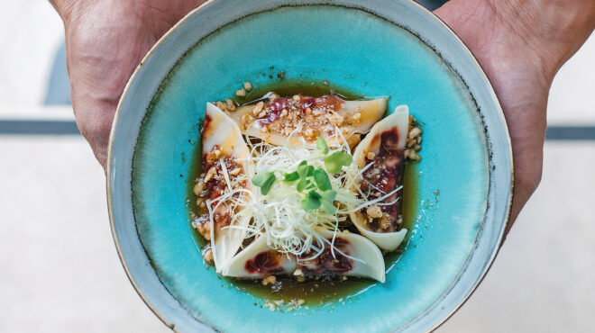 στον-πειραιά-για-ασιατικό-με-ελληνικέ-563931763