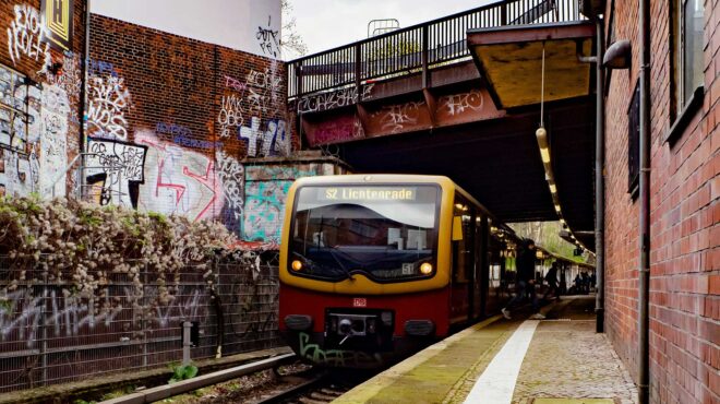 ο-αργός-θάνατος-του-βερολίνου-563927026