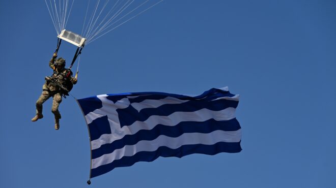 αίσιος-οιωνός-25-εντυπωσιακές-εικό-563921578