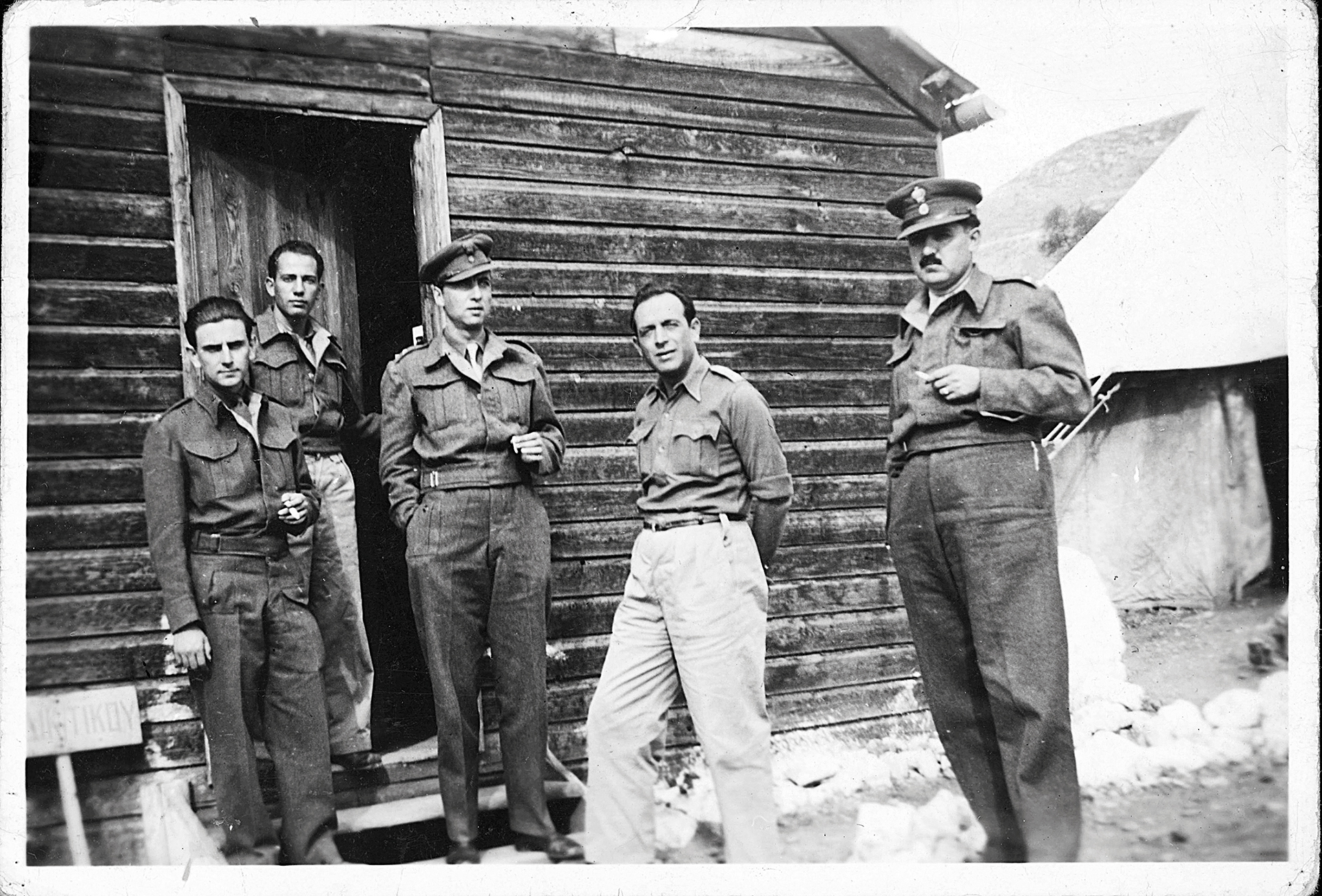 Υπουργός χωρίς σμόκιν και TV-1