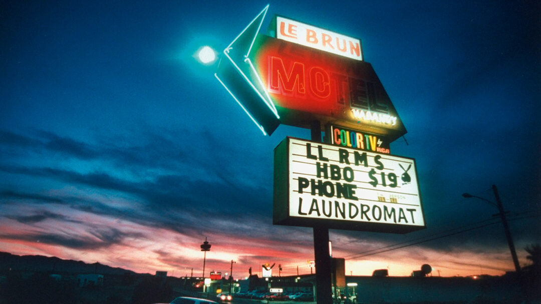 100-χρόνια-μοτέλ-φωτογραφίες-για-ένα-αμε-563914912