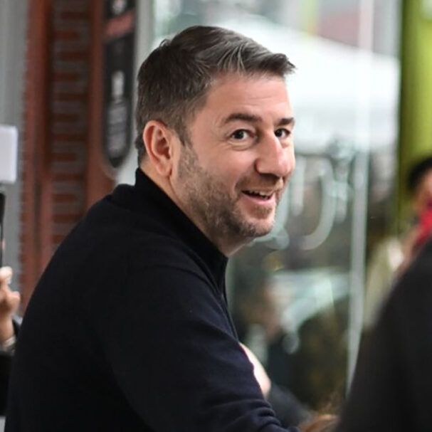 πασοκ-εμπόλεμη-ακινησία-563911237