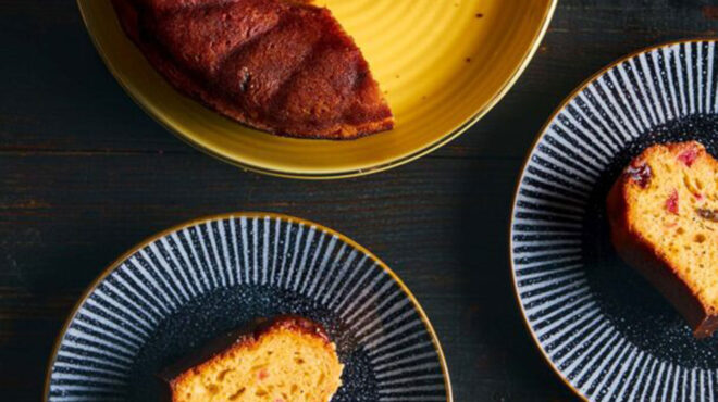 μπριός-με-σταφίδες-από-την-πολωνία-563923369