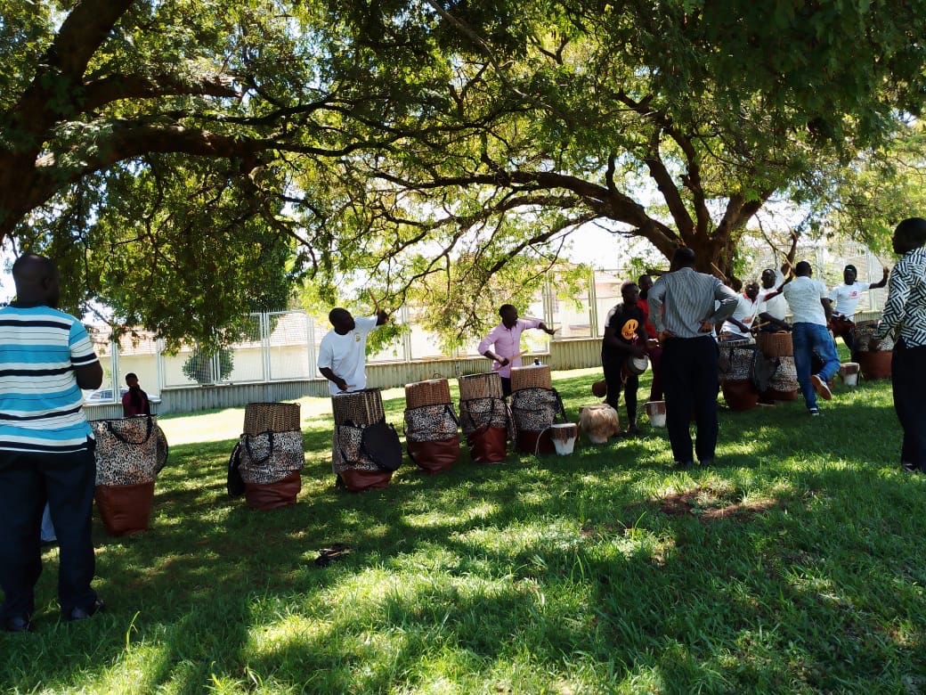 «Το soundtrack της υιοθεσίας του γιου μου»-2