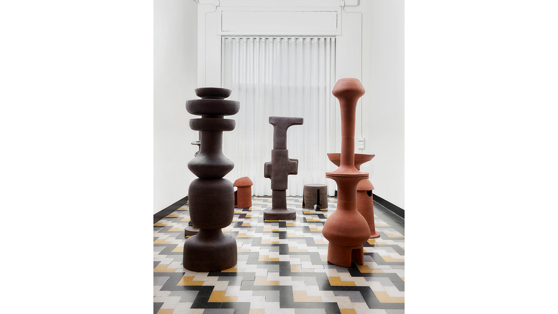 οι-νέοι-ελληνες-δημιουργοί-που-συνομ-563914957