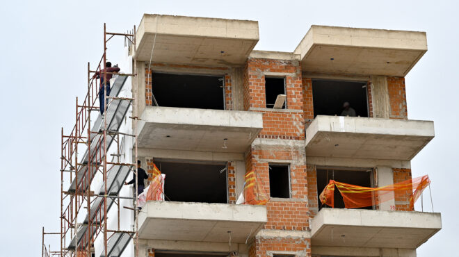 αρθρο-του-δημήτριου-μπινιάρη-στην-κ-563923981