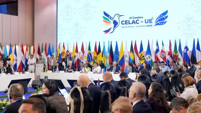 σύνοδος-ε-ε-λατινικής-αμερικής-τα-κρ-563912311