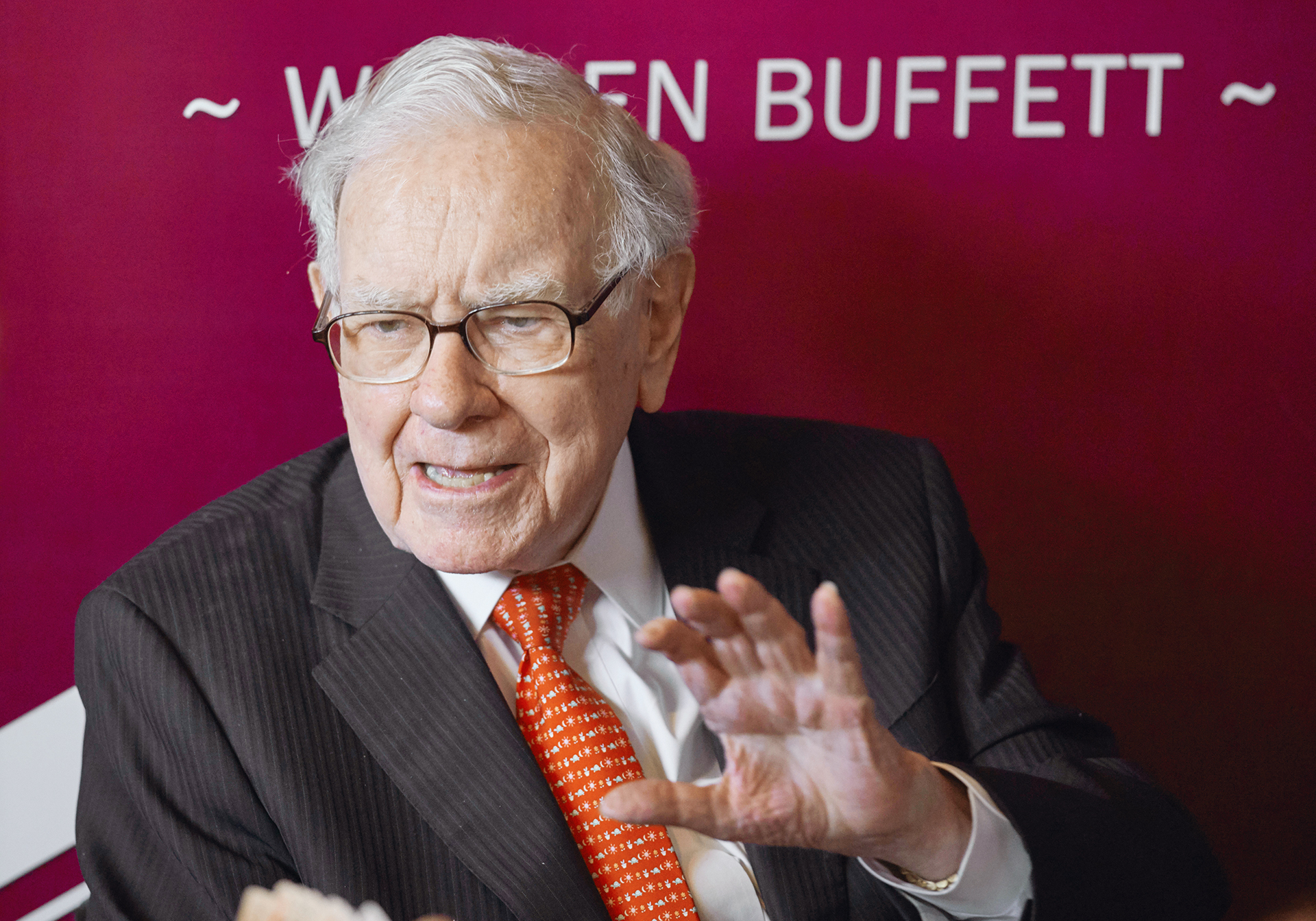 Γιατί ο Μπάφετ αγάπησε τα μετρητά-1