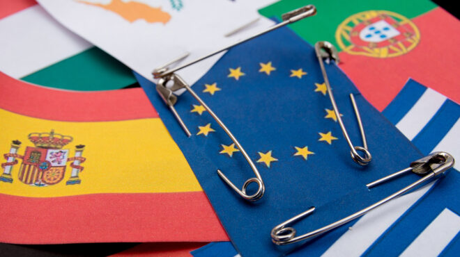 η-επανάσταση-των-μεσαίων-του-νότου-563911750