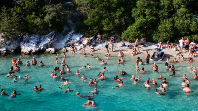 αρθρο-του-αλέξανδρου-κρητικού-στην-κ-563899219