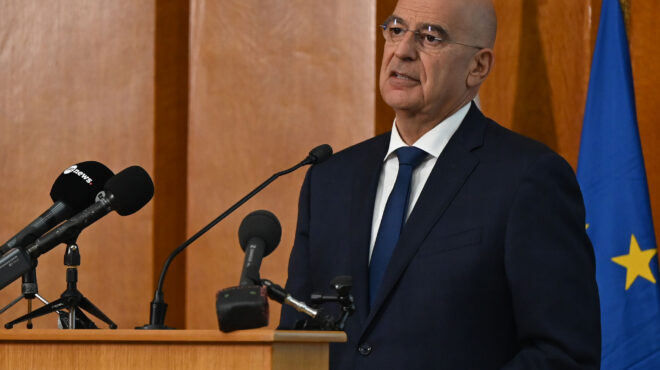 στις-ηπα-ο-δένδιας-επαφές-για-drones-κυβερν-563924230